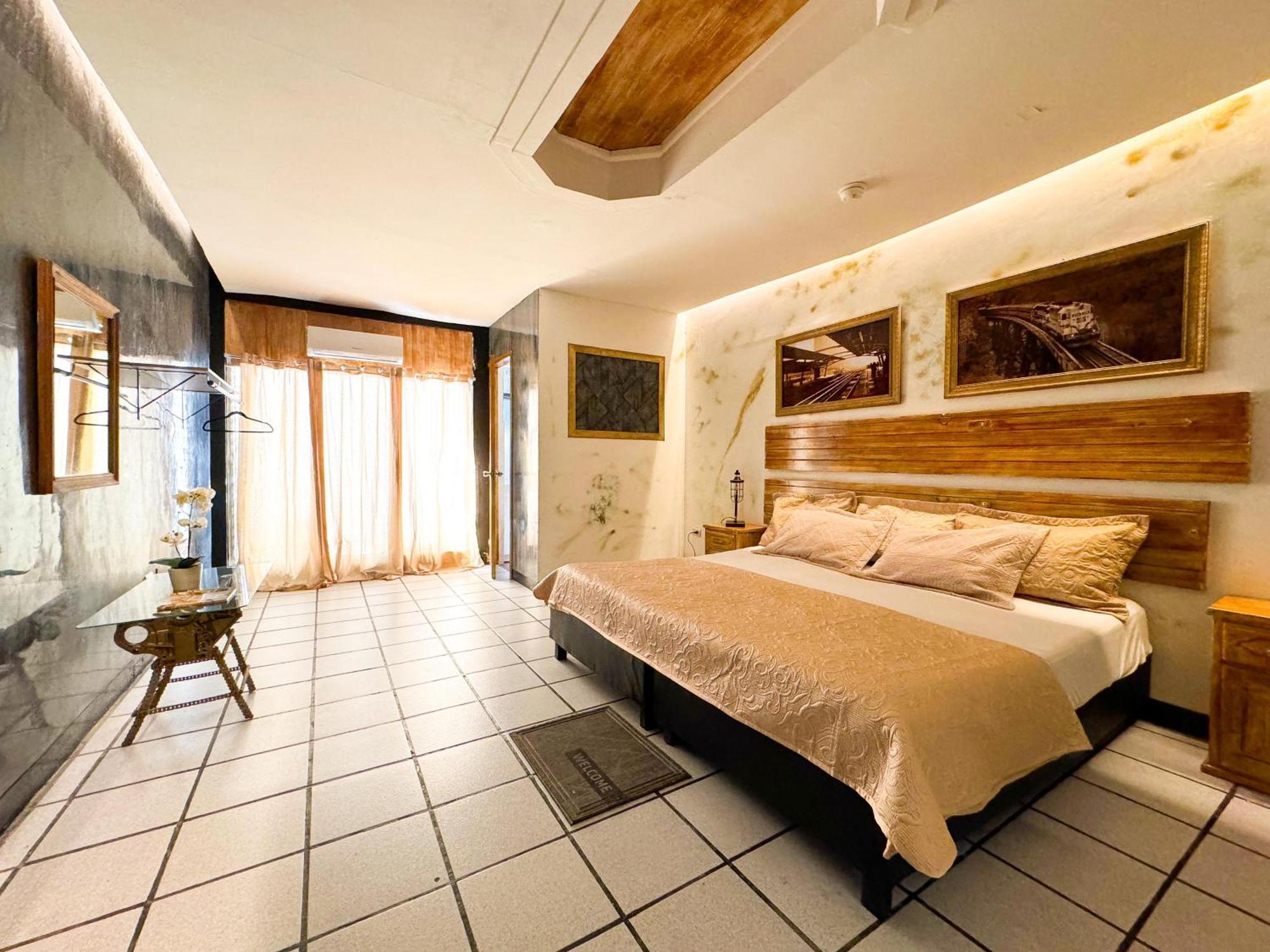 Hotel Sexta Avenida 타파출라 외부 사진