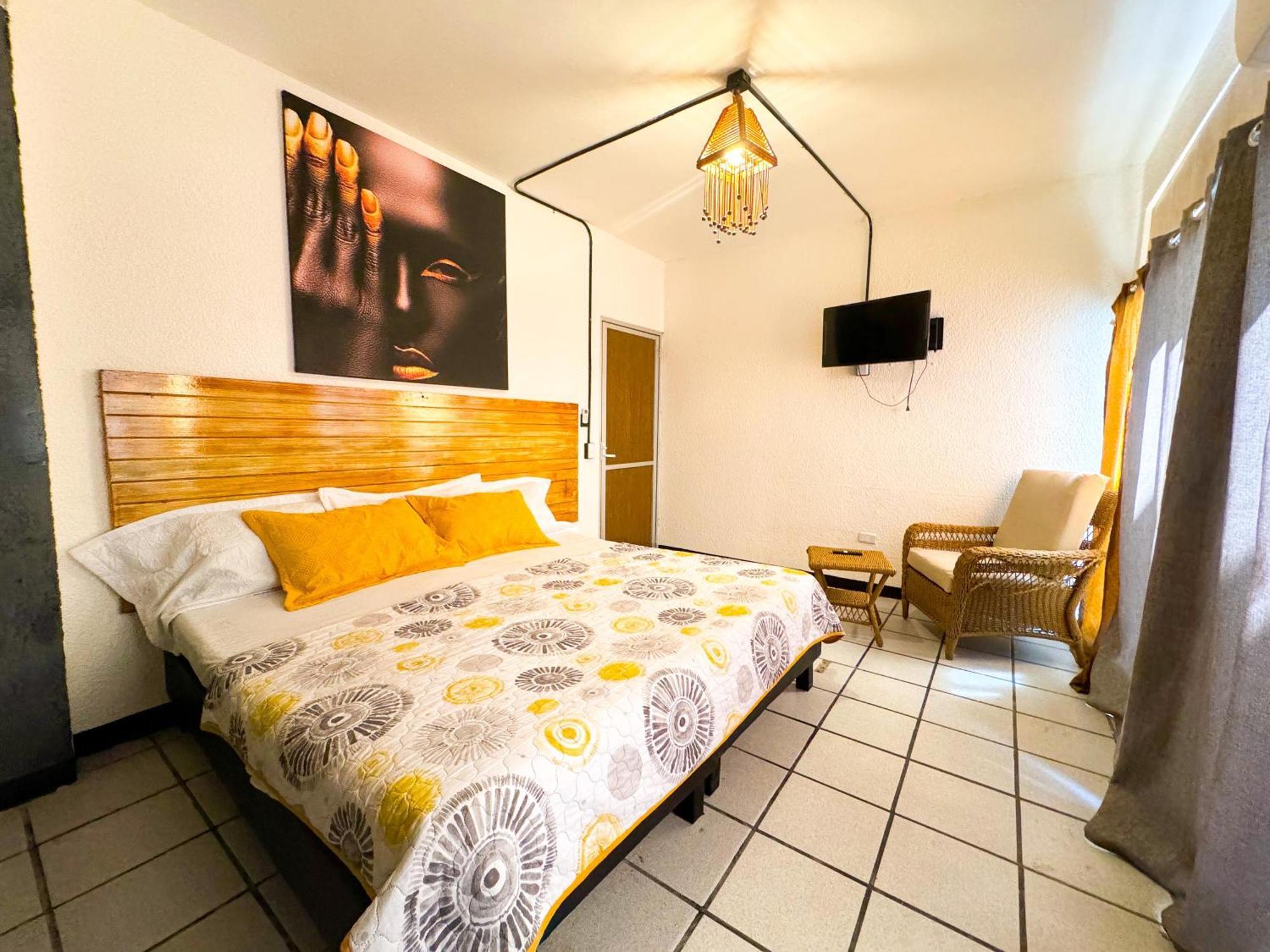 Hotel Sexta Avenida 타파출라 외부 사진