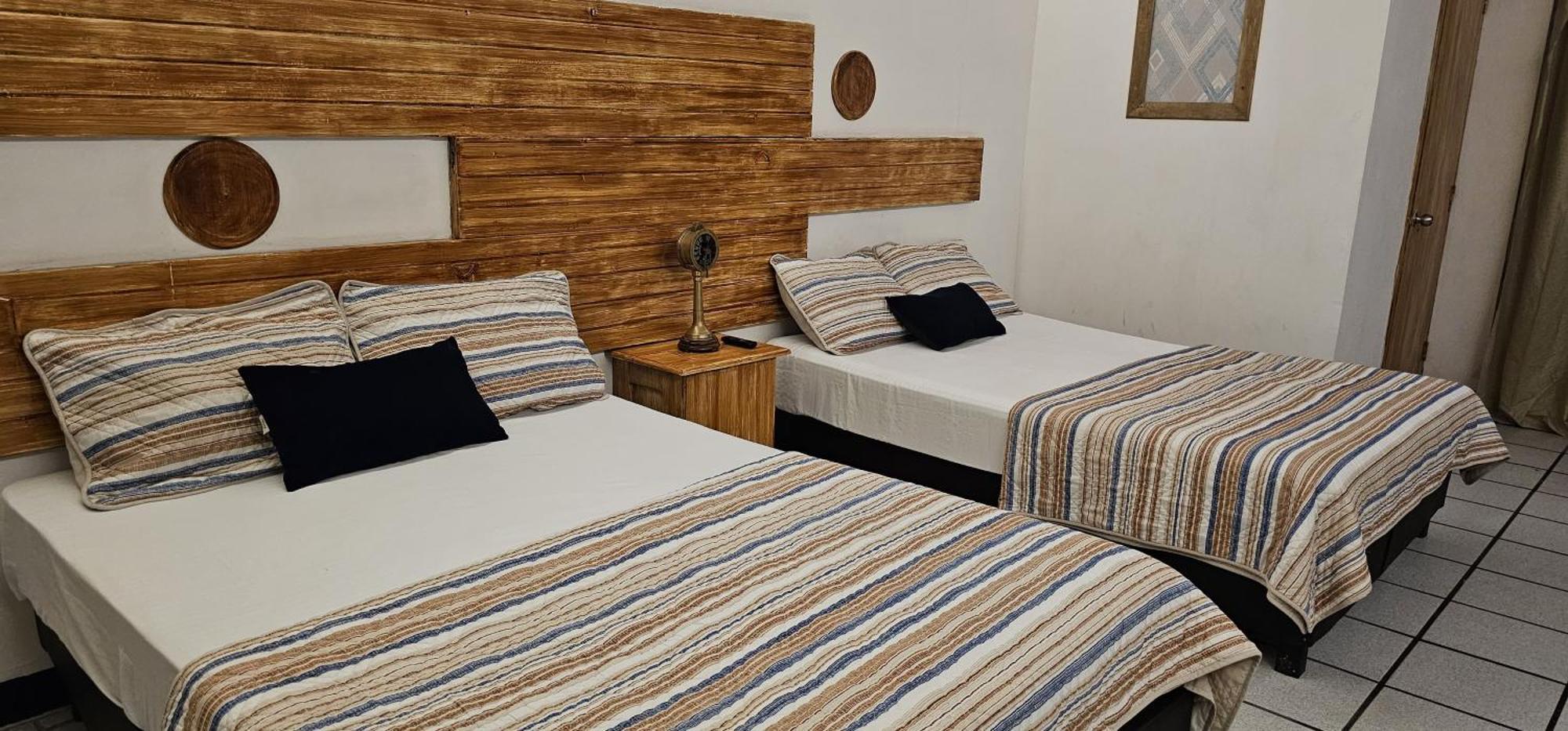 Hotel Sexta Avenida 타파출라 외부 사진